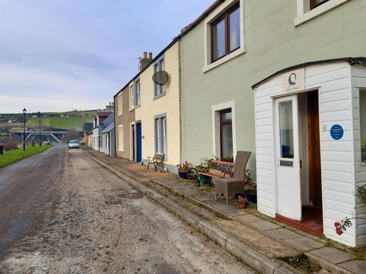 Song Of The Sea, Selkie House Bed & Breakfast Helmsdale Exterior photo